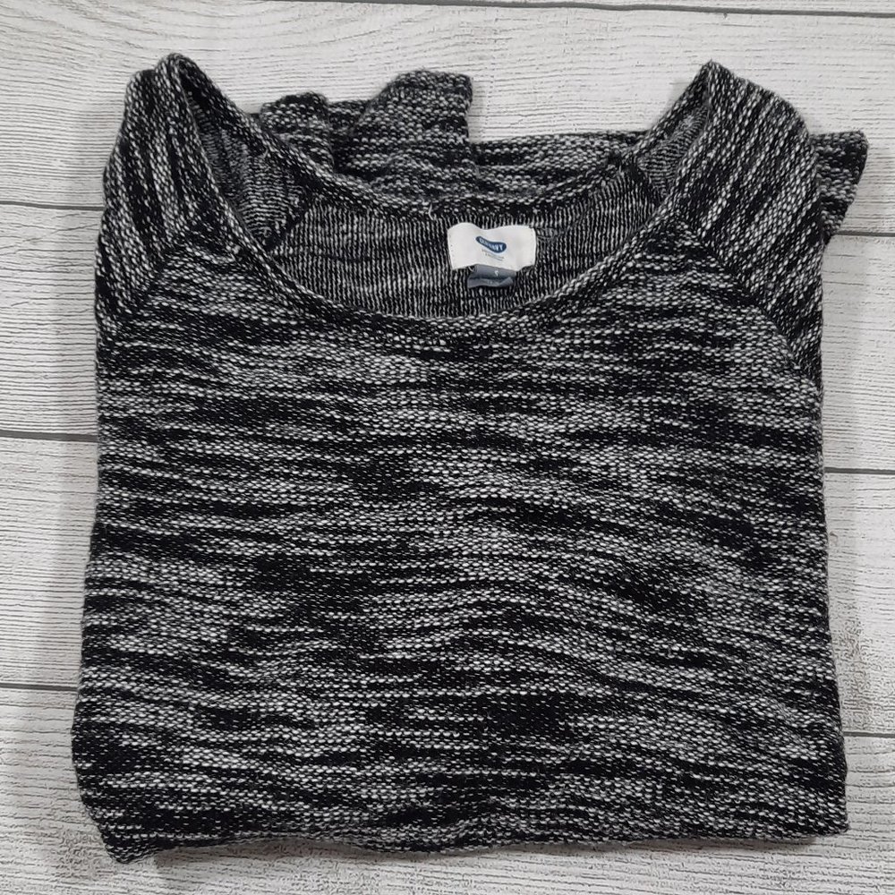 Old Navy Sweater